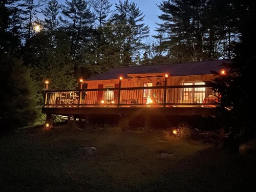 Cozy Adirondack Cabin w/ Deck [~15 minutes to Gore Mountain]
