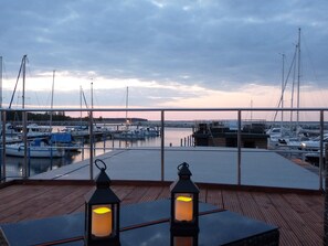 Marina - Houseboat Fjord Lyra with bio sauna and roof terrace in Barth (Barth)