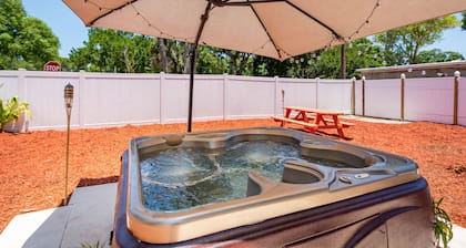 Saint Joseph Suites Down Town Tampa