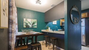 Unclassified image, 3 of 48, button - Saint Joseph Suites Down Town Tampa (Tampa)