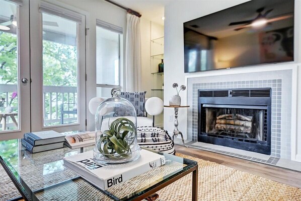 Smart TV - Stylish Uptown condo in Historic 4th Ward! (Charlotte)