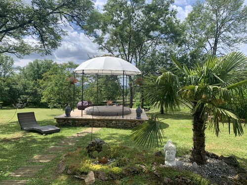 Charming Quercynnoise for 6 people with private SPA on 6000 m2 of land