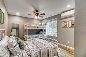 4 habitaciones, tabla de planchar con plancha y wifi gratis 