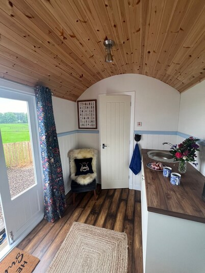 Wee Shepherds Hut Maybole