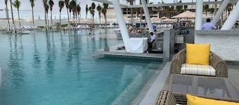 LUXURY ABOUNDS GARZA BLANCA 4-BR LOFT PENTHOUSE