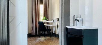 Suite Home Indiana #3 | KING 1BD/1BA Apartment