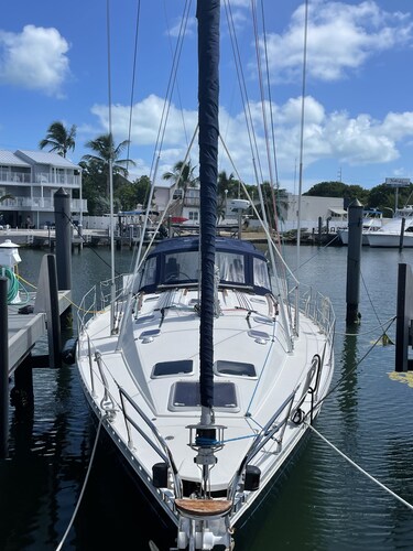 Luxury Yacht in FLORIDA KEYS