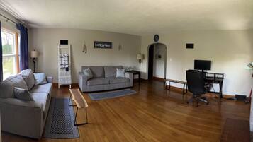 智能電視、電腦螢幕