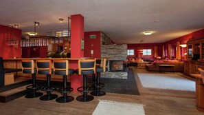 Living room - Stunning 6-bed House in Sankt Anton am Arlberg (Sankt Anton am Arlberg)