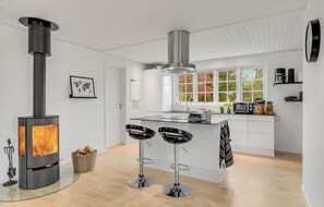 Kühlschrank, Ofen, Herdplatte, Geschirrspüler