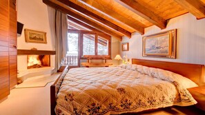8 bedrooms, iron/ironing board, free WiFi, bed sheets - Charming 8-bed House in Zermatt (Zermatt)