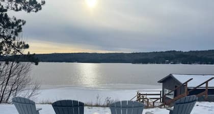 Private Beach | Hot Tub | Sunny | 3 BDR Cottage