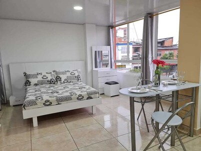 STUDIO APARTMENT CLOSE TO CAMPANARIO SHOPPING CENTER