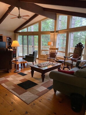 Interior - Lake side cottage w- sand beach. 13 acres-forest, steams & waterfalls to explore (Huntsville)