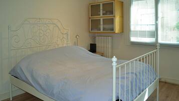 2 slaapkamers, reisbedje, gratis wifi