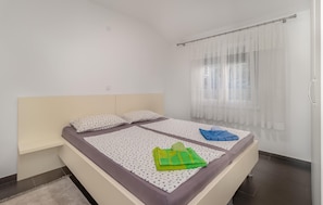 2 bedrooms, free WiFi, bed sheets