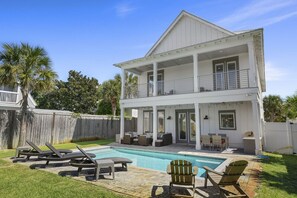 Exterior - Salty Stingray by Bliss Beach Rentals (Destin)