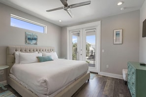 Room - Salty Stingray by Bliss Beach Rentals (Destin)