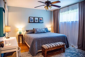 4 Schlafzimmer, Schreibtisch, Bügeleisen/Bügelbrett, kostenloses WLAN