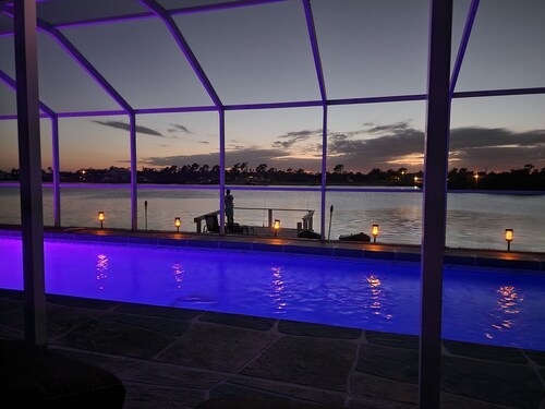 Tranquil Waterfront Pool Home with beautiful views and sunsets and great fishing
