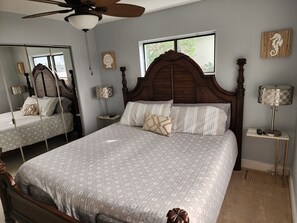 3 bedrooms, WiFi, bed sheets, wheelchair access