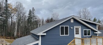 New two bedroom apartment on 9 acre property