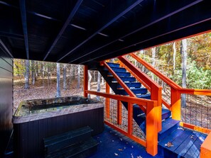 Tina de hidromasaje al aire libre