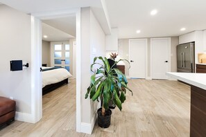 1 bedroom, desk, free WiFi, bed sheets