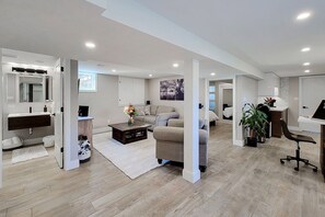 Smart TV, heated floors