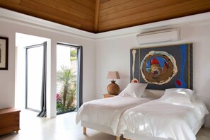 4 habitaciones, tabla de planchar con plancha y wifi gratis