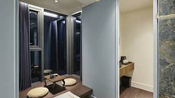 Twin Room (No Parking)