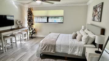 1 bedroom, desk, iron/ironing board, free WiFi