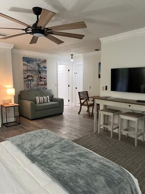 1 bedroom, desk, iron/ironing board, free WiFi