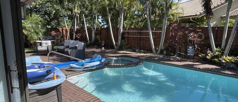 Outdoor pool, a heated pool