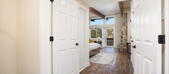 Double the Condo, Double the Fun! | Ski slope side & Mountain views | Vaulted ceilings!