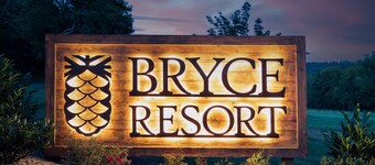 Woodland Condo | Minutes from Bryce Resort!