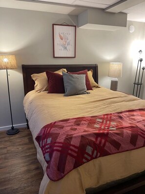 1 bedroom, WiFi, bed sheets - Woodland Condo | Minutes from Bryce Resort! (Basye)