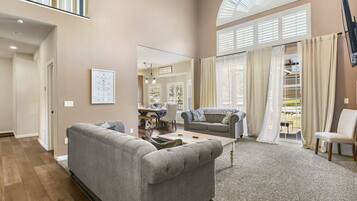 Smart TV, fireplace, video games