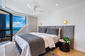 4 bedrooms, desk, iron/ironing board, free WiFi