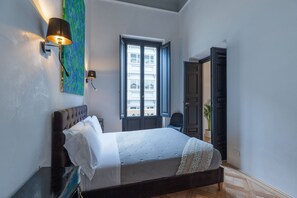 3 bedrooms, iron/ironing board, free WiFi, bed sheets - Cavour 83 Prestige House (Florence)