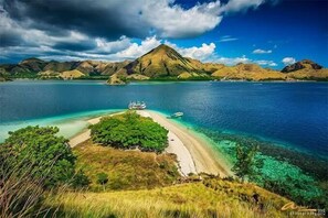 Beach nearby - EduTel (Labuan Bajo)