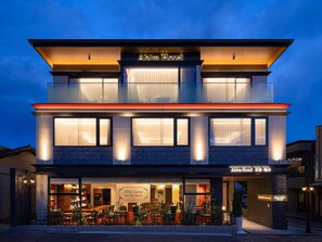 บริเวณภายนอก