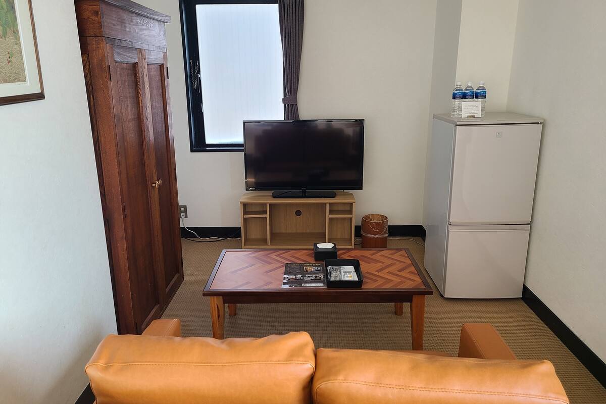 economy triple room, non smoking, annex building | 1 bedroom, down duvets, blackout curtains, free wifi