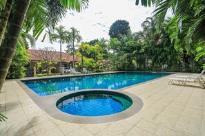 Pool - Lovely House With Access to Large Swimming Pool and Near Chalong Pier (Rawai)