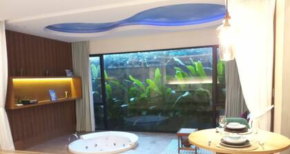Luxury Amazing Jacuzzi Suite