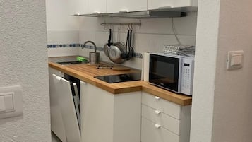 Apartment, 1 Schlafzimmer | Eigene KĂŒche