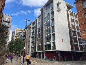 Apartment, 2 Schlafzimmer, barrierefrei, Balkon | Fassade der Unterkunft