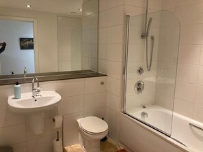 Appartement, 2 slaapkamers, toegankelijk voor mindervaliden, balkon | Badkamer