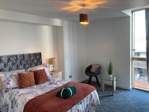 Apartment, 2 Schlafzimmer, barrierefrei, Balkon | 2 Schlafzimmer