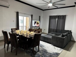Dining room - Luxury Living- Modern - Contemporary Home With Brand New Pool in Manor Park (Kingston)